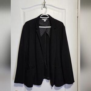 PLUS - Women's Black Blazer